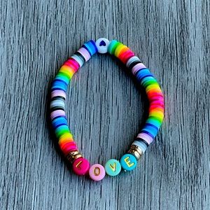 NEW❗️Beaded Bracelet - Handcrafted - NWT ✨